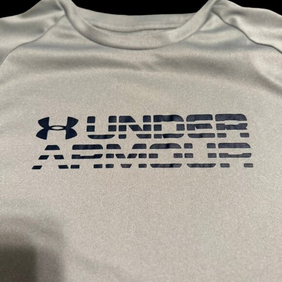 Under Armour HeatGear Athletic T-shirt Gray (Large) - Picture 3 of 4